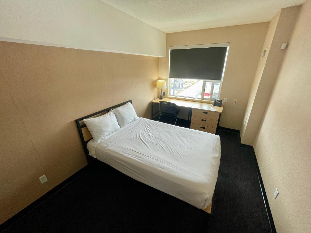 Residence & Conference Centre - Ottawa West Экстерьер фото