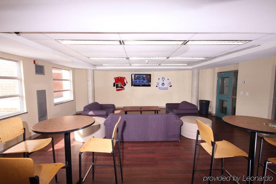 Residence & Conference Centre - Ottawa West Экстерьер фото